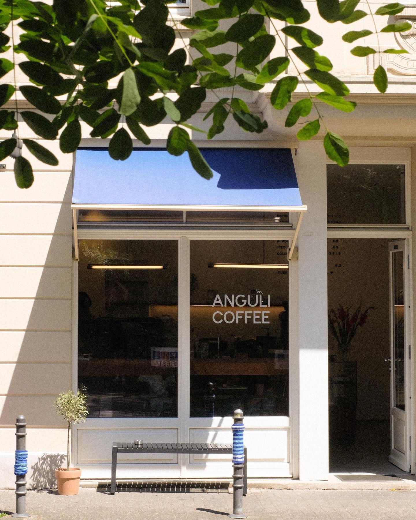 Außenansicht unseres B2B Partners Anguli Coffee in Köln Nippes